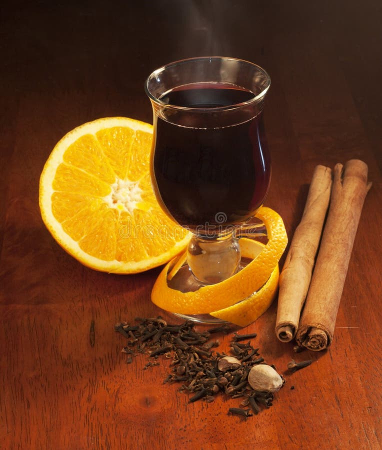 Mulled wine with orange and spices