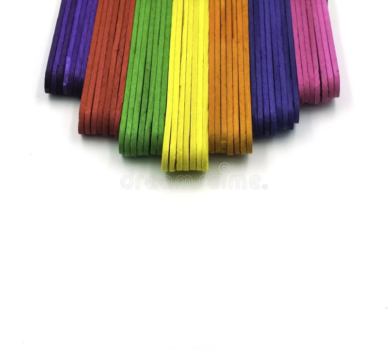 Multi lgbt en bois d'amour de la couleur de l'arc-en-ciel de beauté. L'espace de copie du texte. Le bois colle la peinture de déco photographie stock