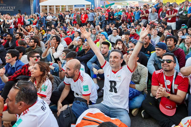 Fãs Iranianos Em Rússia Durante O Campeonato Do Mundo 2018 De FIFA Imagem  de Stock Editorial - Imagem de homem, macho: 119920304