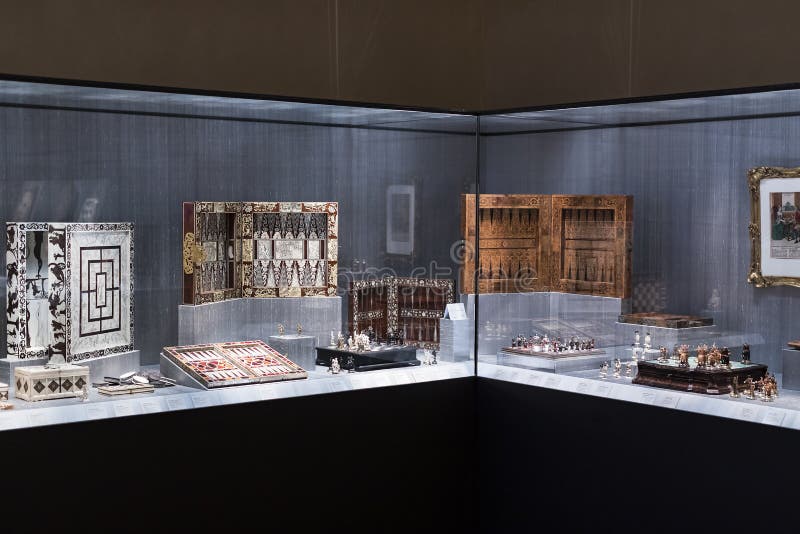 Board Games and Puzzles in Boxes for Sale. Editorial Image Image of puzzles, shop 63164055