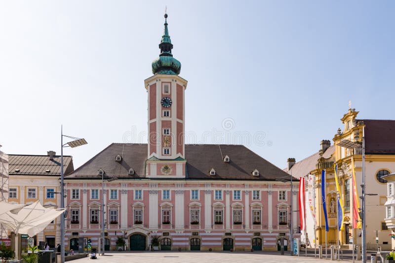 Municipio storico di Sankt Pölten fotografia stock libera da diritti Municipio storico di Sankt Pölten fotografia stock libera da diritti
