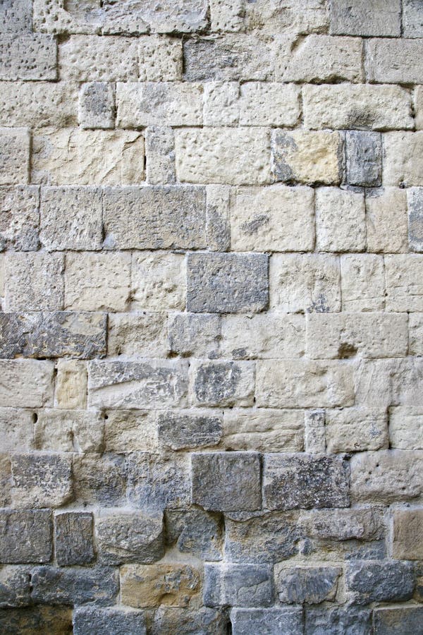 Mur en pierre.