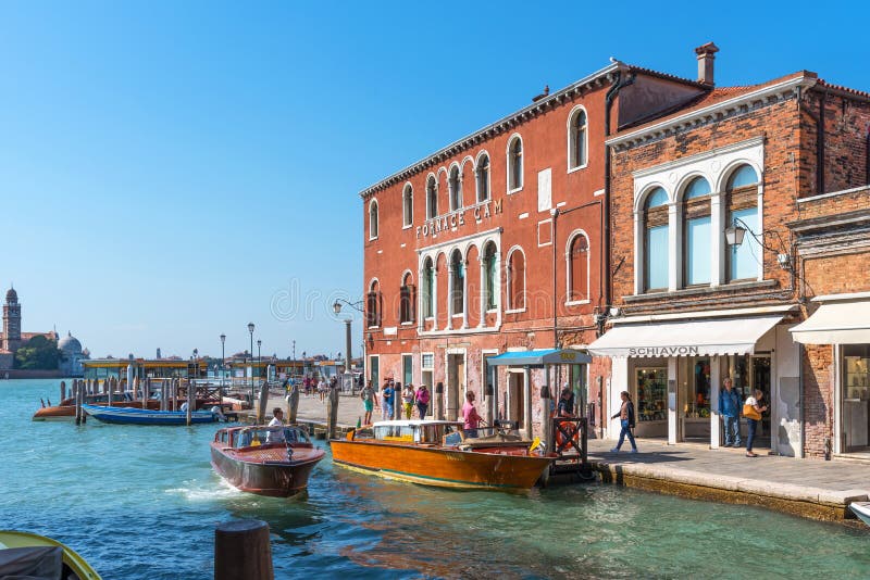 Murano, Italy - September 16, 2019: Amazing View of Channel on Murano ...