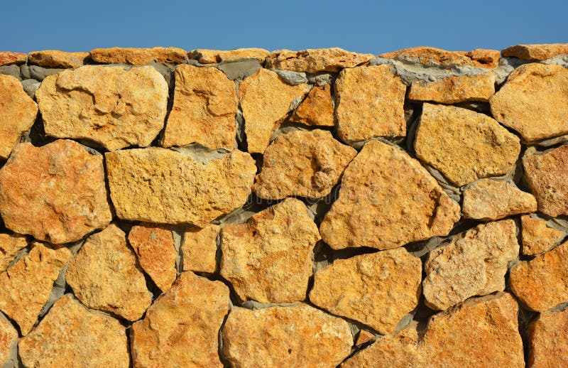 Muro De Fundação De Pedras Naturais Imagem de Stock - Imagem de