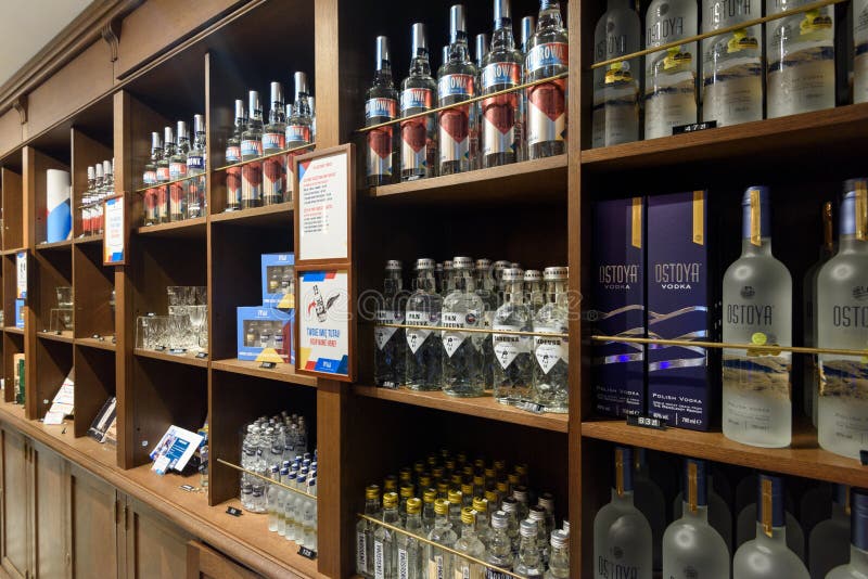 Museo Della Vodka Di Varsavia Fotografia Stock Editoriale Immagine di