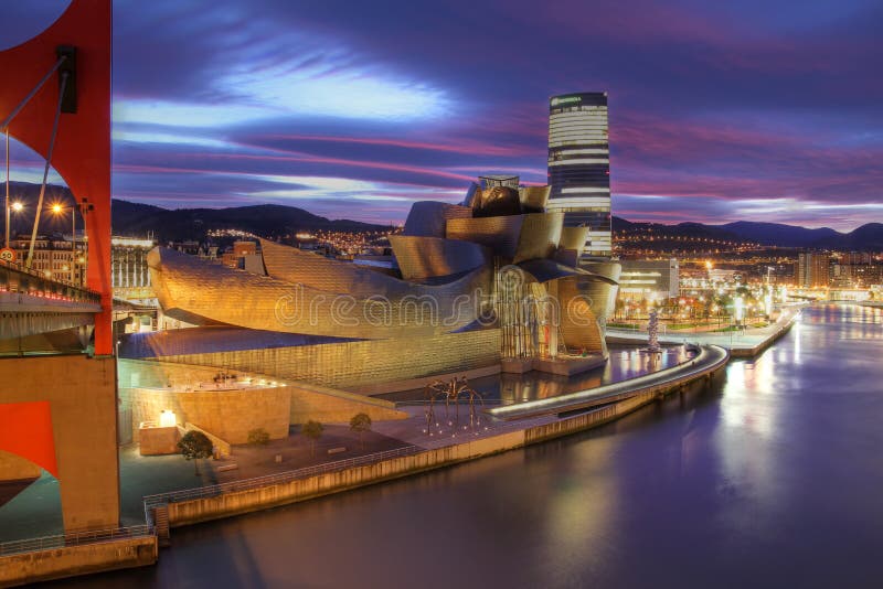 Museo di Guggenheim a Bilbao, Spagna fotografia stock Museo di Guggenheim a Bilbao, Spagna fotografia stock