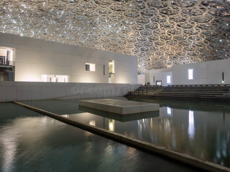 Museu do Louvre em Abu Dhabi fotos de stock Museu do Louvre em Abu Dhabi fotos de stock