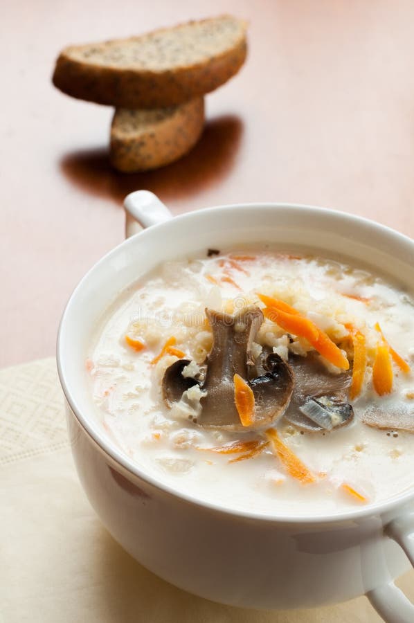 Mushroom soup with cream