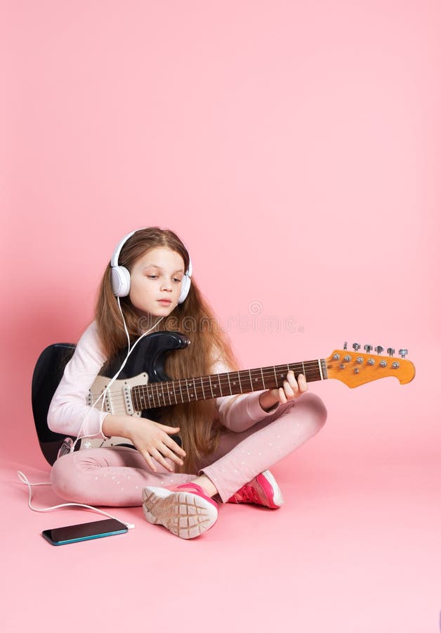 Schoolgirl Guitar