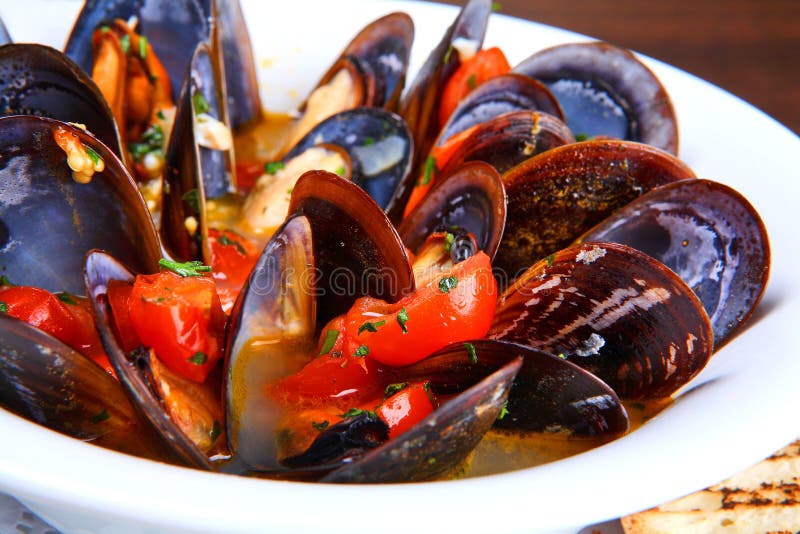 Mussels saute