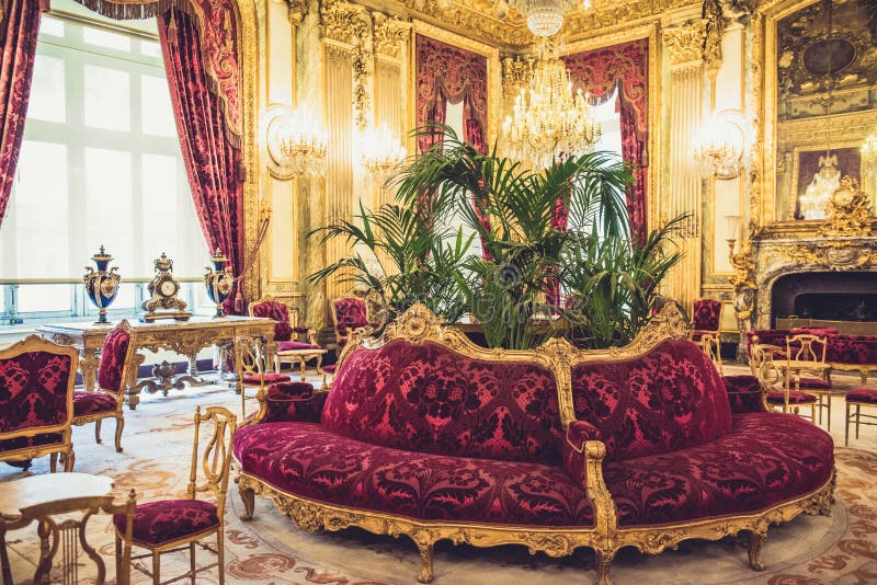 Appartements Du Napoléon III Le Musée De Louvre Est Le Plus Grand Musée