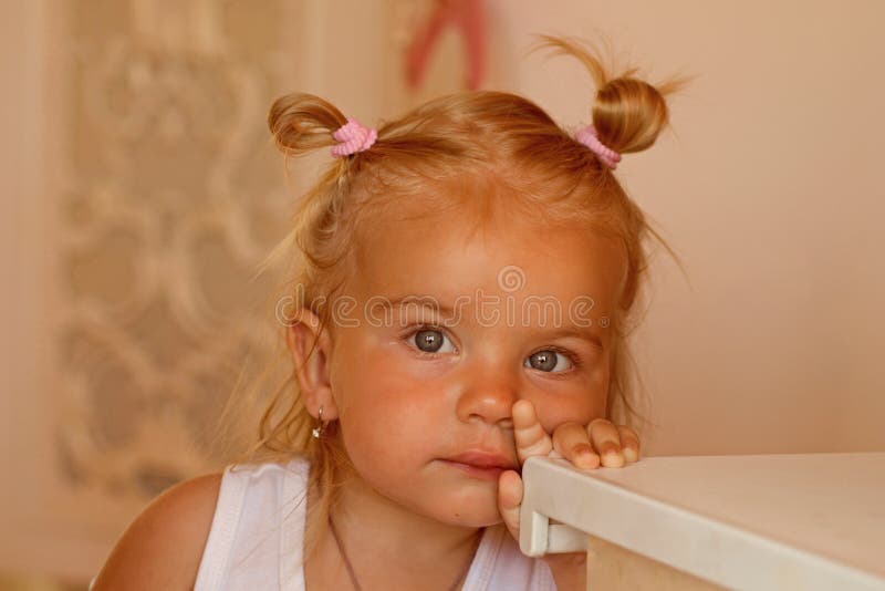 My Beauty and Hair Secrets. Adorable Child with Blond Hair. Small Girl with  Bun Ponytails Stock Image - Image of blond, childhood: 137941571
