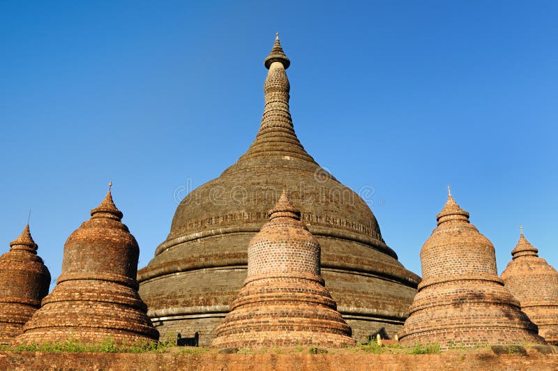 Myanmar (Birmania), Mrauk U - Ratanabon Paya foto de archivo Myanmar (Birmania), Mrauk U - Ratanabon Paya foto de archivo