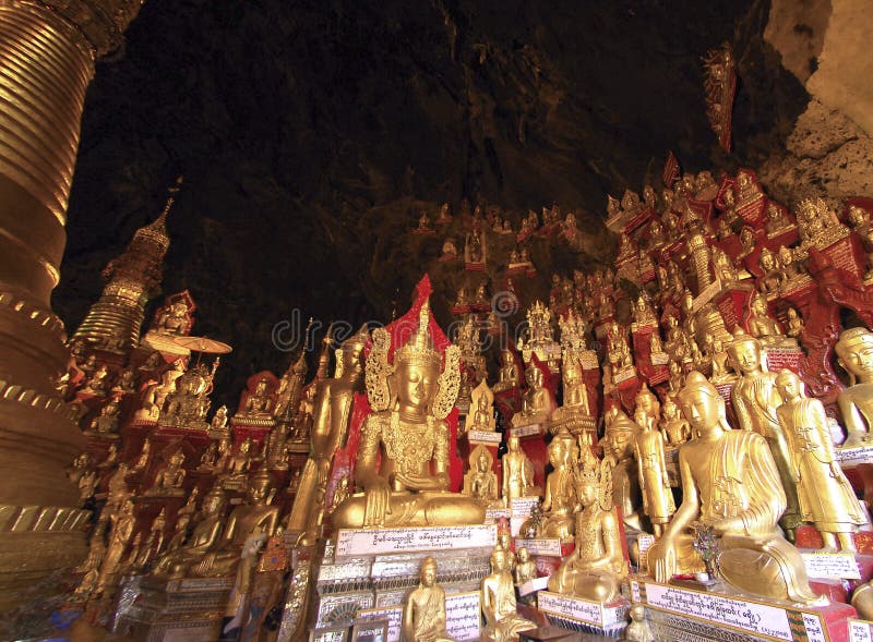Myanmar, Pindaya: 8000 buddha s cave
