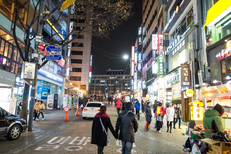 Myeong-Dong, SEOUL, SOUTH KOREA Editorial Stock Photo - Image of ...