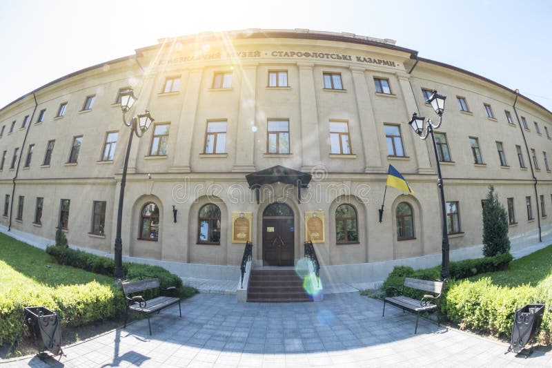 Mykolayiv, Ουκρανία - 29 Ιουνίου 2017: Περιφερειακό μουσείο Mykolayiv της τοπικής ιστορίας - αποδοκιμασίες Staroflotski στοκ φωτογραφία Mykolayiv, Ουκρανία - 29 Ιουνίου 2017: Περιφερειακό μουσείο Mykolayiv της τοπικής ιστορίας - αποδοκιμασίες Staroflotski στοκ φωτογραφία