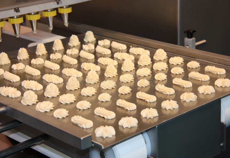 Máquina da transformação de produtos alimentares. foto de stock Máquina da transformação de produtos alimentares. foto de stock