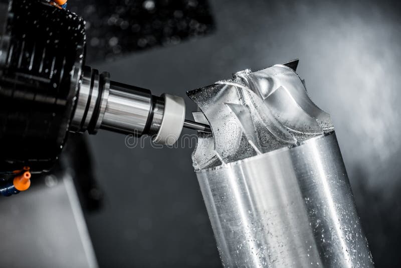 Máquina de trituração metalúrgica do CNC fotografia de stock Máquina de trituração metalúrgica do CNC fotografia de stock
