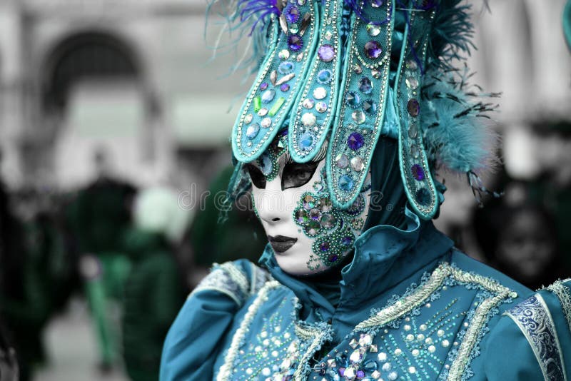 Máscara De Carnaval En Tenerife, Canarias Foto de archivo - Imagen de grande,  carnaval: 163663158