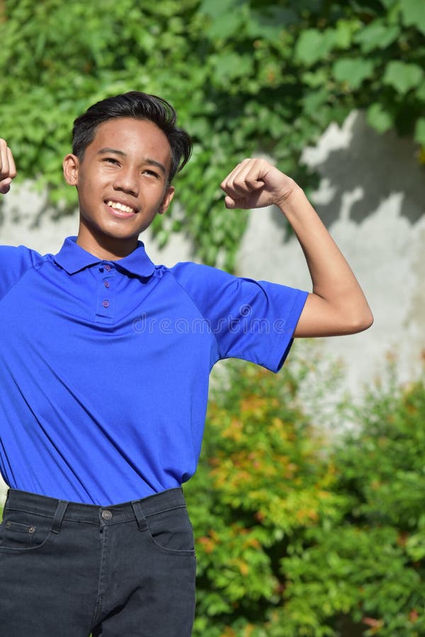 Mâle adolescent philippin beau musculaire images stock Mâle adolescent philippin beau musculaire images stock