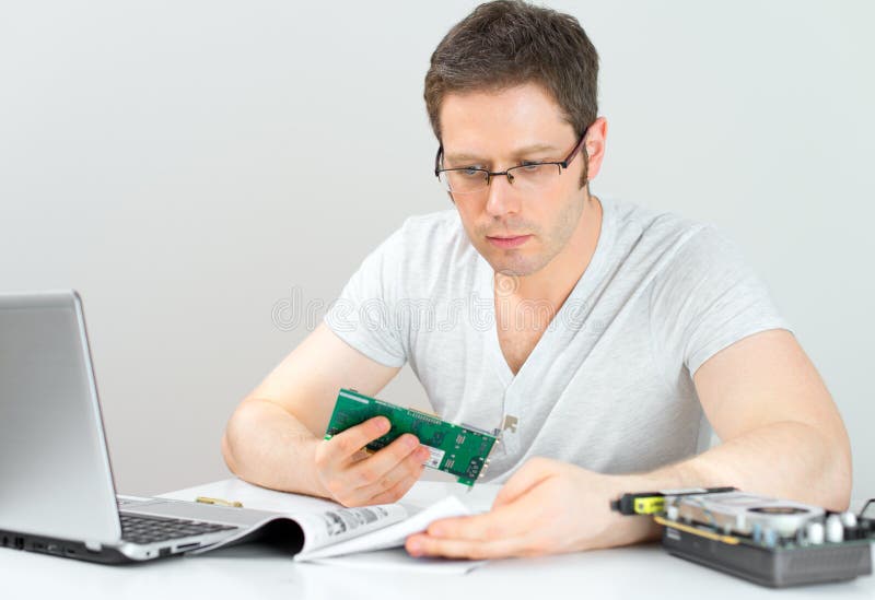 Männlicher Techniker stockfotos Männlicher Techniker stockfotos