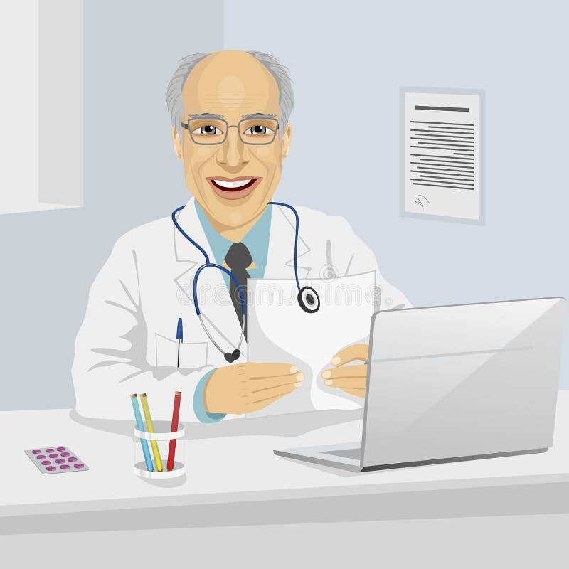 Männlicher älterer Doktor, der die medizinische Verordnung sitzt im Büro mit Laptop hält lizenzfreie abbildung Männlicher älterer Doktor, der die medizinische Verordnung sitzt im Büro mit Laptop hält lizenzfreie abbildung