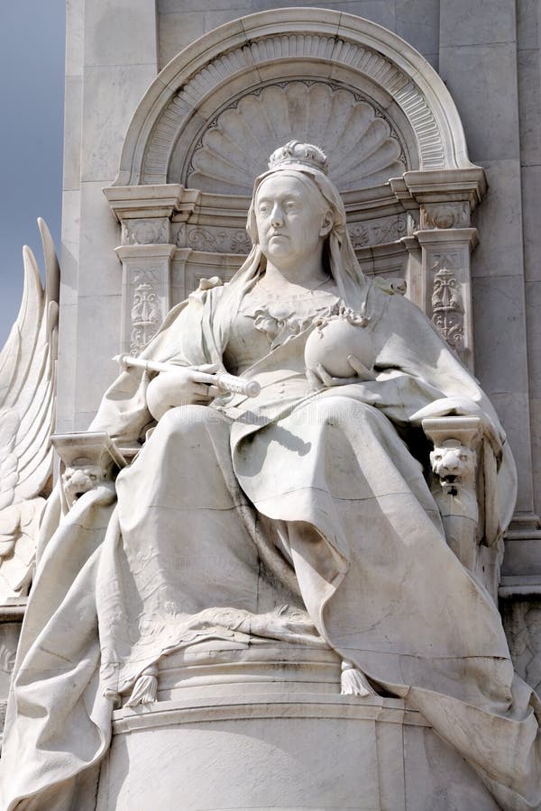 Statue De La Reine Victoria Aux Jardins De Kensington Image stock