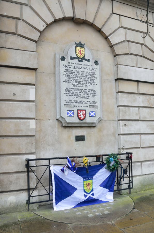 Mémorial de William Wallace de drapeau Londres photographie stock Mémorial de William Wallace de drapeau Londres photographie stock