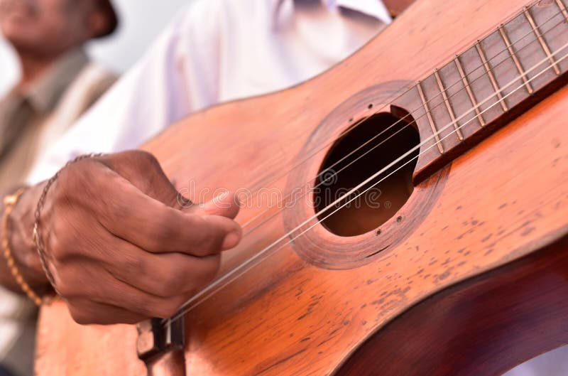 Músico de la calle en Trinidad imagenes de archivo Músico de la calle en Trinidad imagenes de archivo
