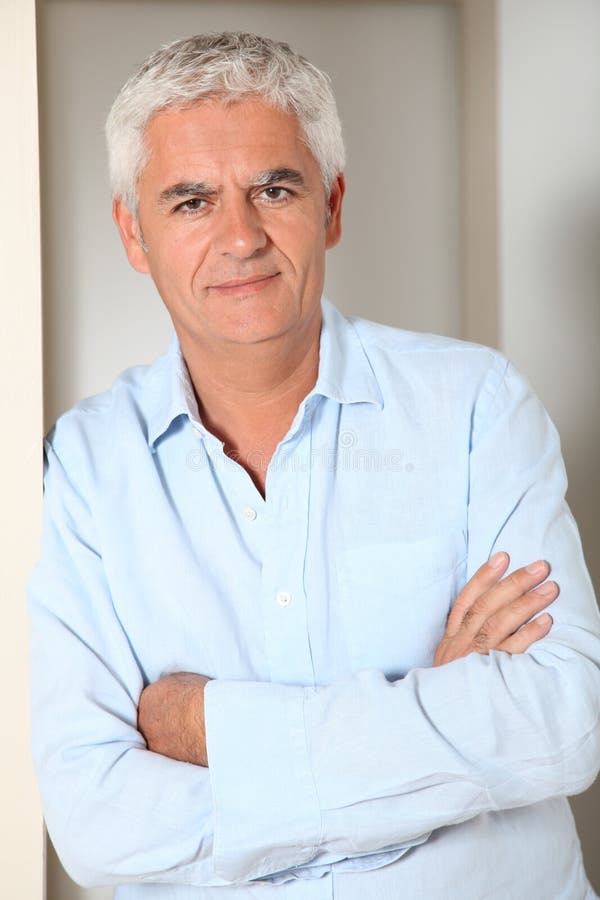 Mężczyzna z białymi włosami zdjęcia stock