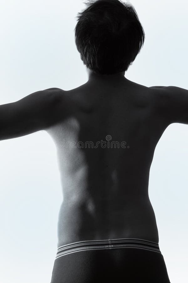 Naakte Rug Van Een Jonge Mens Stock Foto Image of torso, stellen