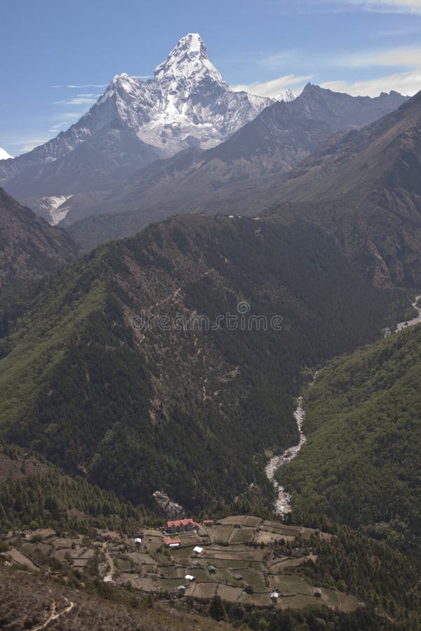 Naar Onderstel Everest stock fotografie Naar Onderstel Everest stock fotografie