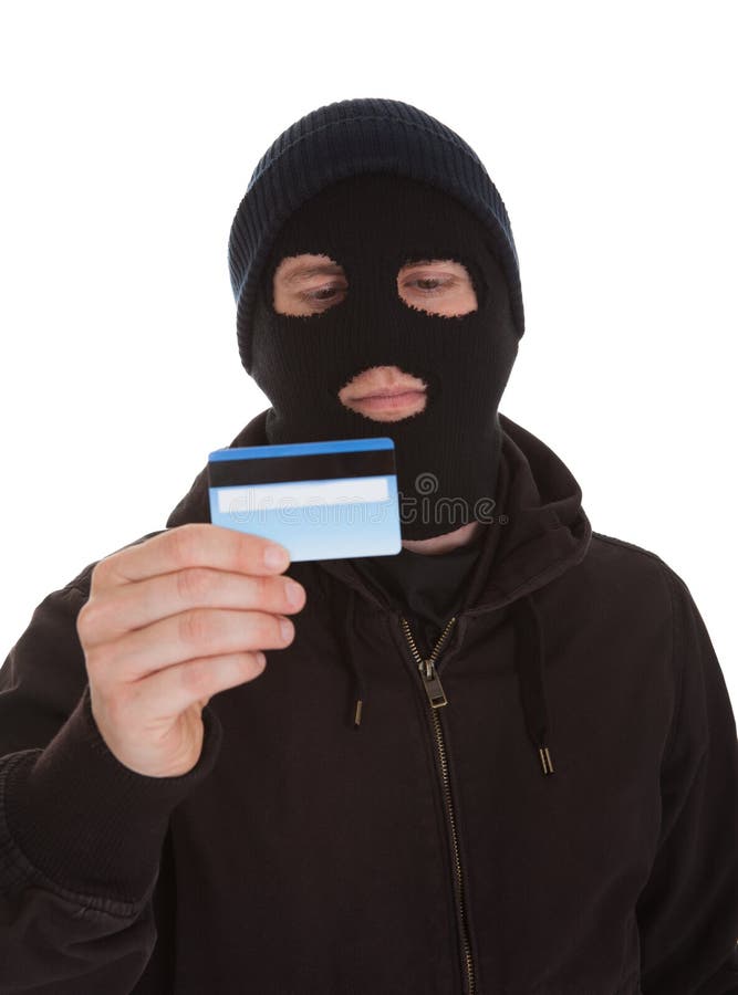 Nachsinnen über des Einbrechers Holding Credit Card