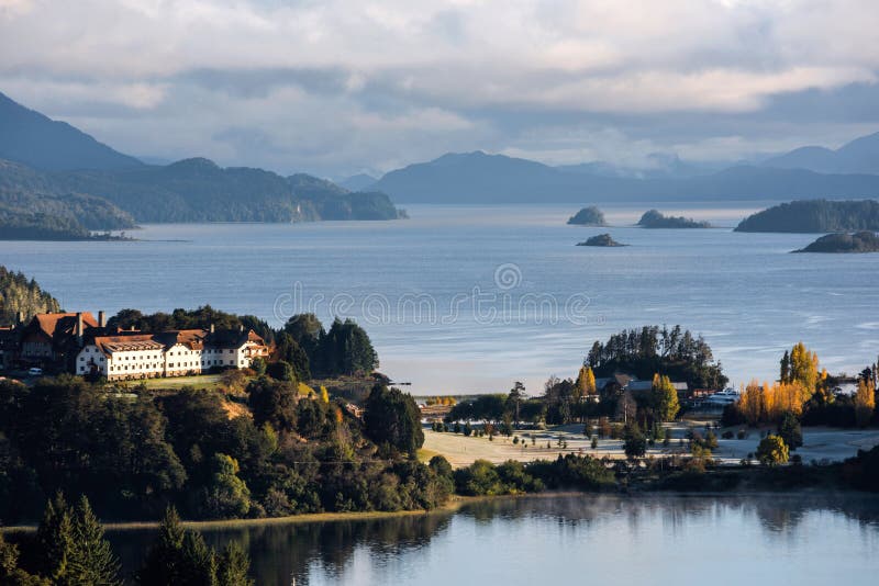 Nahuel Huapi See, Patagonia, Argentinien Stockbild - Bild von wald