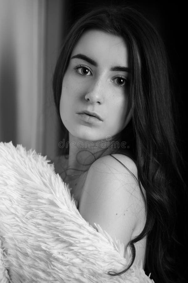 Naked Sensual Beautiful Girl Artistic Black And White Photo Stock Image Image Of Health 