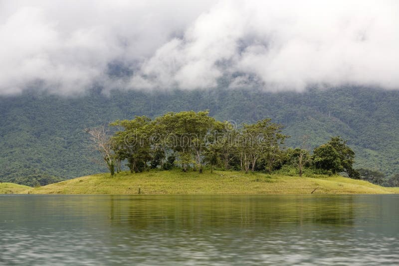 Nam Ngum Reservoir, Laos