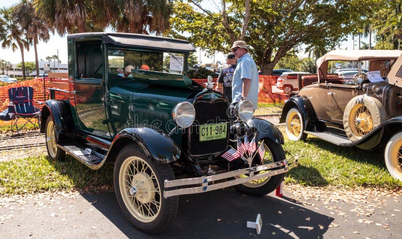 Black 1929 Ford Pickup at the 32nd Annual Naples Depot Classic Car Show stock photos Black 1929 Ford Pickup at the 32nd Annual Naples Depot Classic Car Show stock photos