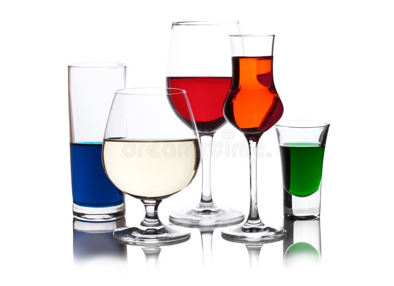 napojów barwioni różni wineglasses obraz stock napojów barwioni różni wineglasses obraz stock