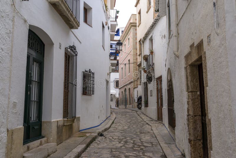 Narrow alleyways of sitges royalty free stock photography Narrow alleyways of sitges royalty free stock photography