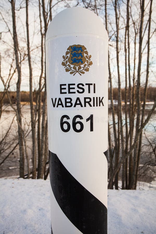 NARVA, ESTONIA FEBRUARY 23, 2017: Estonian border post on the border with Russia on the left bank of river Narva. NARVA, ESTONIA FEBRUARY 23, 2017: Estonian royalty free stock photos NARVA, ESTONIA FEBRUARY 23, 2017: Estonian border post on the border with Russia on the left bank of river Narva. NARVA, ESTONIA FEBRUARY 23, 2017: Estonian royalty free stock photos