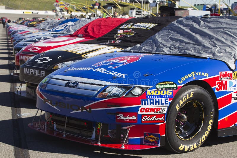 NASCAR Oct 03 Price Chopper 400 Editorial Image Image of race