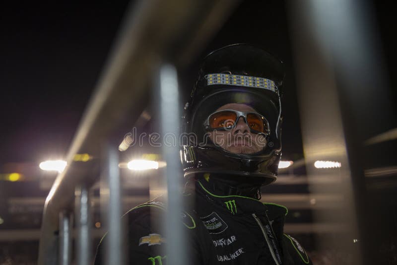 September 21, 2019 - Richmond, Virginia, USA: Kurt Busch 1 and crew make a pit stop under the lights for the Federated Auto Parts 400 at Richmond Raceway in Richmond, Virginia. September 21, 2019 - Richmond, Virginia, USA: Kurt Busch 1 and crew make a pit stop under the lights for the Federated Auto Parts 400 at Richmond Raceway in Richmond, Virginia