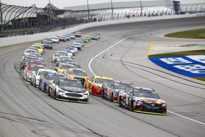 September 17, 2017 - Joliet, Illinois, USA: Kyle Busch 18 battles for position during the Tales of the Turtles 400 at Chicagoland Speedway in Joliet, Illinois. September 17, 2017 - Joliet, Illinois, USA: Kyle Busch 18 battles for position during the Tales of the Turtles 400 at Chicagoland Speedway in Joliet, Illinois.