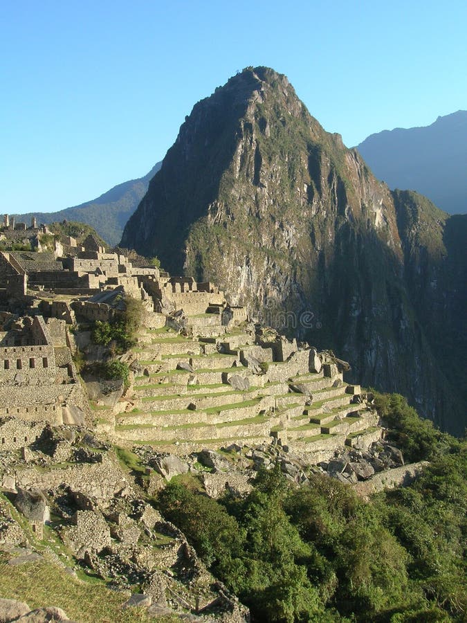 Nascer do sol de Machu Picchu foto de stock Nascer do sol de Machu Picchu foto de stock