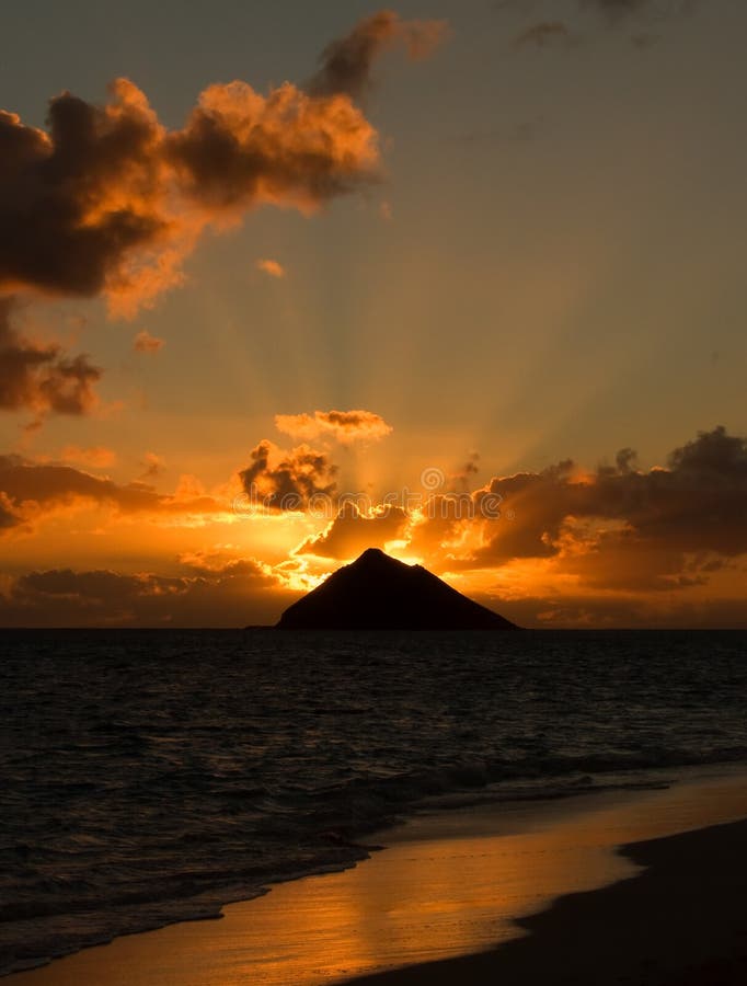 Nascer do sol tropical imagens de stock royalty free