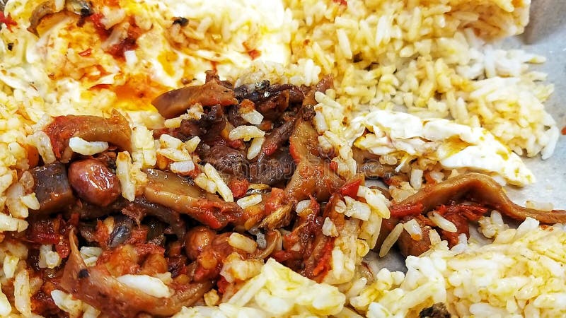 Nasi lemak - это ароматное блюдо из риса, приготовленное в кокосовом молоке стоковые фото