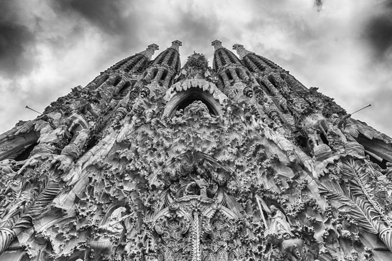 Nativity Facade of the Sagrada Familia, Barcelona, Catalonia, Sp ...