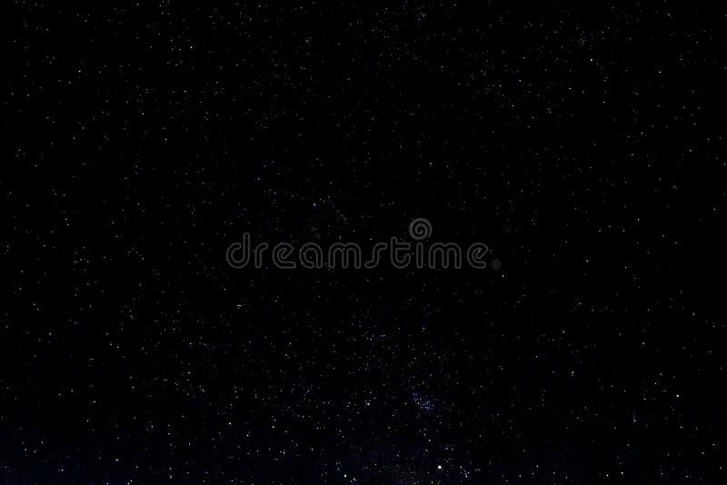 Natthimmel med stjärnor och galax i yttre rymd, universumbakgrund arkivbilder Natthimmel med stjärnor och galax i yttre rymd, universumbakgrund arkivbilder