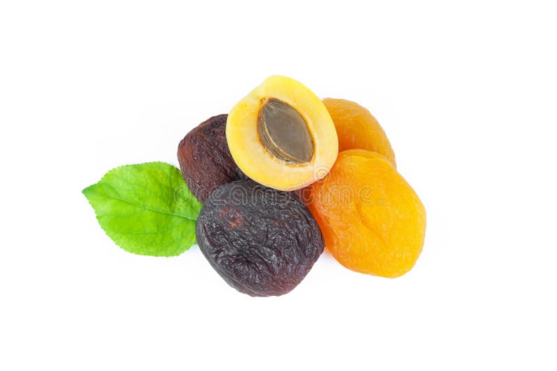 Natural dried apricot fruits with Fresh whole Ripe apricot and half isolated on white background royalty free stock photography Natural dried apricot fruits with Fresh whole Ripe apricot and half isolated on white background royalty free stock photography