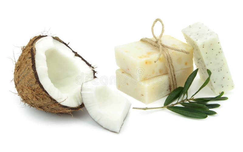 Naturalni ziołowi mydła z oliwnym i kokosowym olejem zdjęcia stock Naturalni ziołowi mydła z oliwnym i kokosowym olejem zdjęcia stock